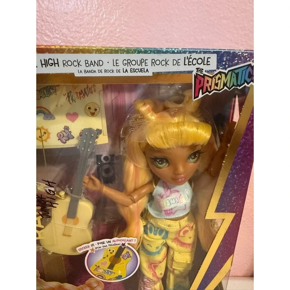 Rainbow High Junior High Sunny Madison The Prismatics Rock Band Doll Yellow New